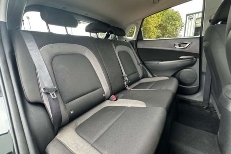 Hyundai KONA 1.0 T-GDi Play SUV 5dr Petrol Manual Euro 6 (s/s) (120 ps) 15