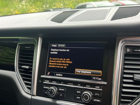 Porsche Macan 3.0 Macan S Semi-Auto 4WD 5dr 32