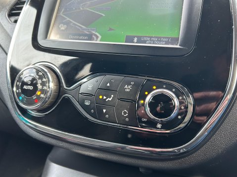 Renault Captur DYNAMIQUE S NAV TCE 28