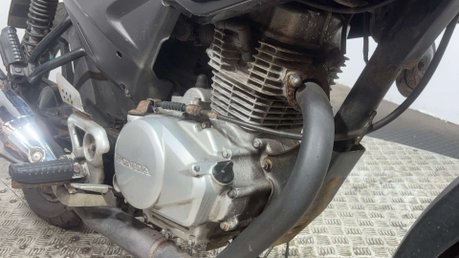 Honda CBF125 CBF 125 2010 RUNNING PROJECT BIKE 26K LEARNER LEGAL 125CC 14