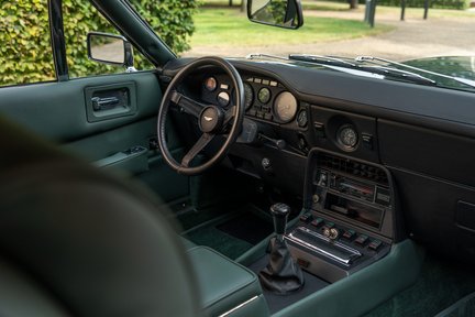 Aston Martin V8 Vantage ”Fliptail” Manual 27