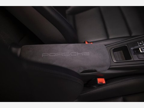 Porsche Boxster 2.7 981 PDK Euro 6 (s/s) 2dr 24