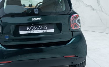 Smart Fortwo Coupe RACING GREEN EDITION 43