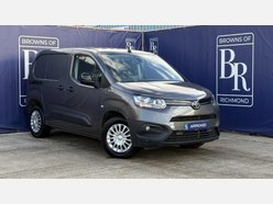 Toyota Proace City 50kWh Icon Short Panel Van 5dr Electric Auto SWB (7kW OBC) (136 ps) 1