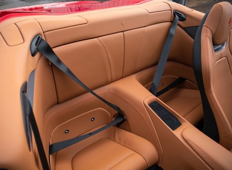 Ferrari Portofino 15