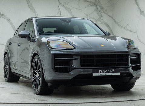 Porsche Cayenne E-HYBRID coupe 9