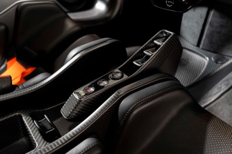 McLaren Senna HUGE MSO SPECIFICATION. MSO INTERIOR. LIFT. B&O. 52