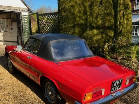 Alfa Romeo Spider 2000 Spider Veloce - LHD 9