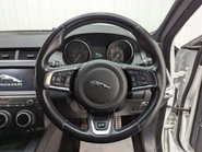 Jaguar E-Pace 2.0 E-Pace R-Dynamic D 4X2 5dr 76