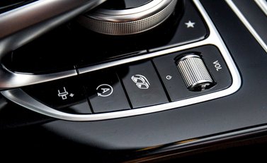 Mercedes-Benz C Class C63 Coupe 27