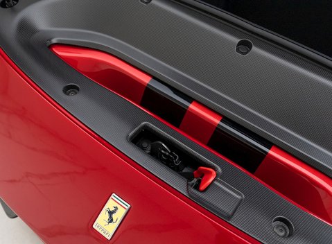 Ferrari 488 Pista 44