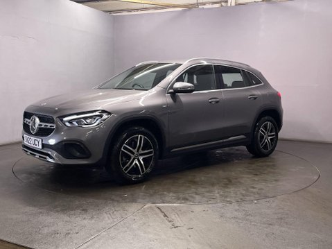 Mercedes-Benz GLA 2.0 GLA200d Sport SUV 5dr Diesel 8G-DCT Euro 6 (s/s) (150 ps) 4
