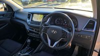 Hyundai TUCSON 1.7 CRDi Blue Drive SE Nav SUV 5dr Diesel DCT Euro 6 (s/s) (141 ps) 25