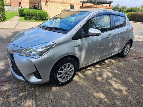 Toyota Yaris 1.5 VVT-h Icon Tech E-CVT Euro 6 (s/s) 5dr 20