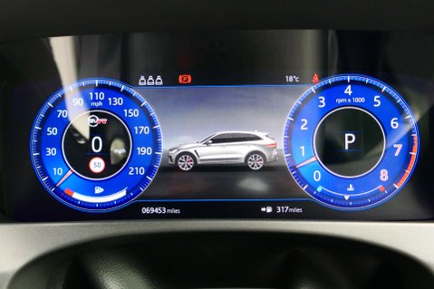 Jaguar F-Pace 5.0 F-PACE SVR AWD Auto 4WD 5dr 35
