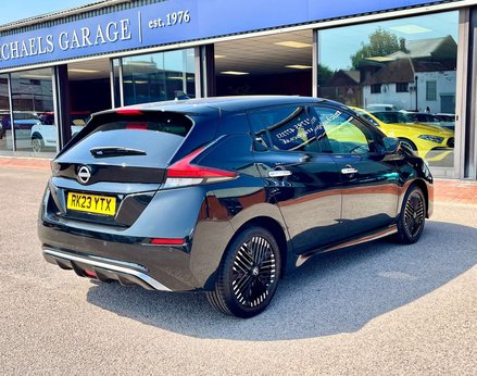 Nissan LEAF Leaf N-Connecta Electric 110Kw 39kWh (AUTOMATIC) 5dr 8