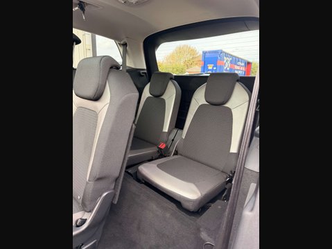 Citroen C4 Spacetourer 1.5 C4 Grand Spacetourer Flair Blue HDi S/S 5dr 37