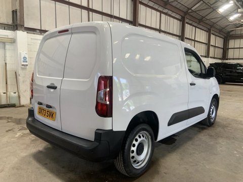 Peugeot Partner BLUEHDI PROFESSIONAL PREMIUM PLUS L1 5