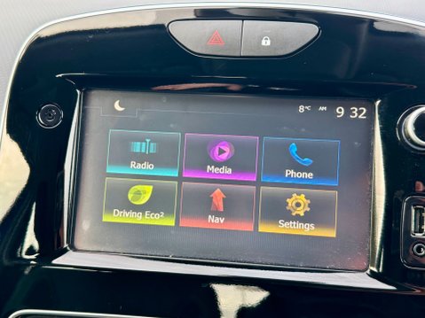 Renault Clio DYNAMIQUE NAV 31