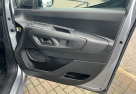 Peugeot Partner BLUEHDI ASPHALT PREMIUM L1 28