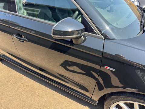 Audi A1 SPORTBACK TFSI S LINE 10