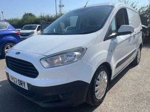 Ford Transit Courier 1.5 Transit Courier Trend TDCi 6