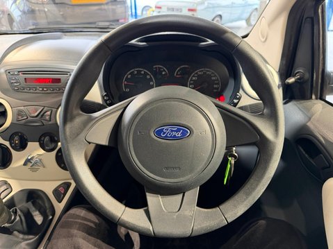 Ford Ka 1.2 Edge Euro 5 (s/s) 3dr 14