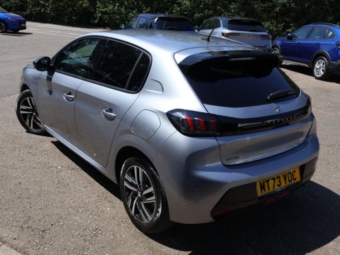 Peugeot 208 1.2 PureTech Allure Premium + EAT Euro 6 (s/s) 5dr 6