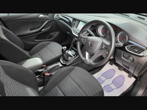 Vauxhall Astra SRI ECOTEC S/S 17