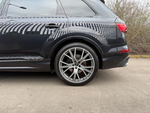 Audi SQ7 4.0 TDI V8 Vorsprung Tiptronic quattro Euro 6 (s/s) 5dr 21
