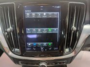 Volvo V60 2.0 V60 Momentum B4 MHEV Auto 5dr 64