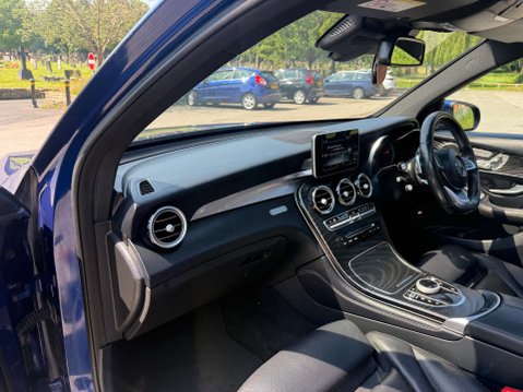 Mercedes-Benz GLC 2.1 GLC 250 D 4Matic AMG Line Premium Auto 4WD 5dr 12