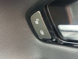 Land Rover Range Rover Evoque 2.0 TD4 SE Tech SUV 5dr Diesel Auto 4WD Euro 6 (s/s) (180 ps) 36