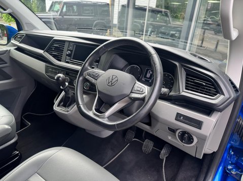 Volkswagen Transporter T28 TDI P/V HIGHLINE 26