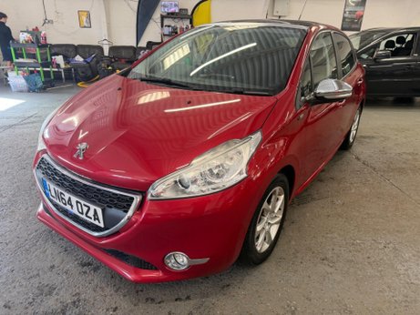 Peugeot 208 1.2 VTi Style Euro 5 5dr 2
