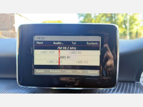 Mercedes-Benz A Class 1.8 A180 BlueEfficiency AMG Sport CDi Auto 5dr 16