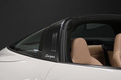 Porsche 911 3.0 911 Targa 4 Auto 4WD 2dr 49