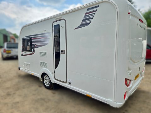 Coachman VIP 460  6