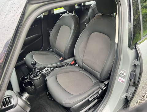 Mini Hatch 1.5 Cooper Classic 5dr 35