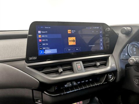 Lexus Ux 300e 72.8kWh Takumi SUV 5dr Electric Auto (204 ps) Sat Nav 16