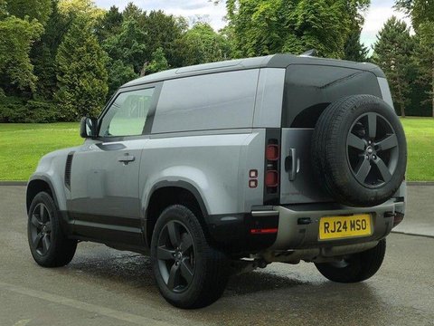 Land Rover Defender 3.0 D300 MHEV X-Dynamic HSE Hard Top SUV Auto 4WD SWB Euro 6 (s/s) 3dr 3
