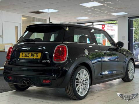 Mini Hatch 2.0 Cooper S Euro 6 (s/s) 3dr 37