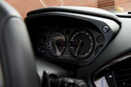 Aston Martin Vanquish Zagato Volante 22