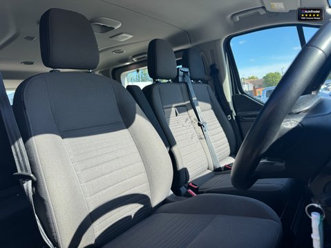Ford Tourneo Custom 320 | Titanium | L2| 9 Seater| Manual | Euro 6 | £19,158 + vat 11
