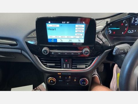 Ford Fiesta 1.0T EcoBoost Zetec Euro 6 (s/s) 5dr 6