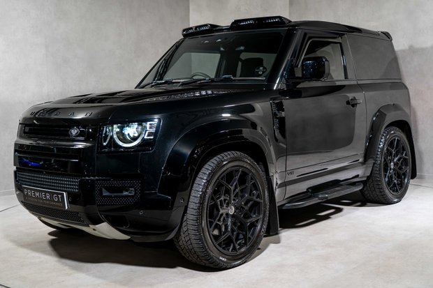 Land Rover Defender 90 V8. NOW SOLD. SIMILAR REQUIRED. PLEASE CALL 01903 254800. 1