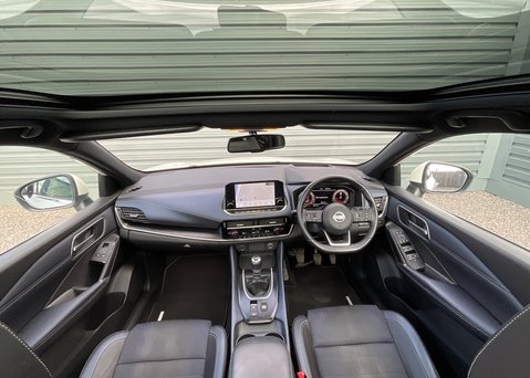 Nissan Qashqai DIG-T TEKNA MHEV 20