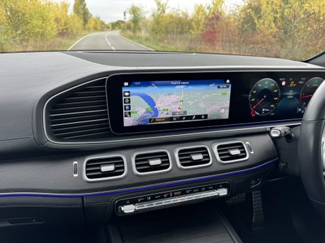 Mercedes-Benz GLE GLE 300D 4Matic AMG Line Premium Plus Auto Diesel 7 SEATER/PAN ROOF/360 CAM 10