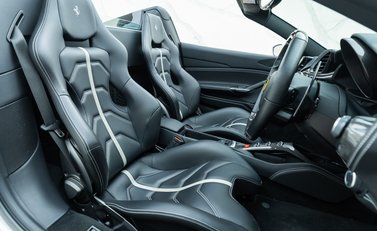 Ferrari 488 Spider 14