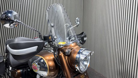 Royal Enfield Classic 2023 LESS THAN 2K OUTSTANDING CONDITION PANNIERS SCREEN ETC 350CC 24